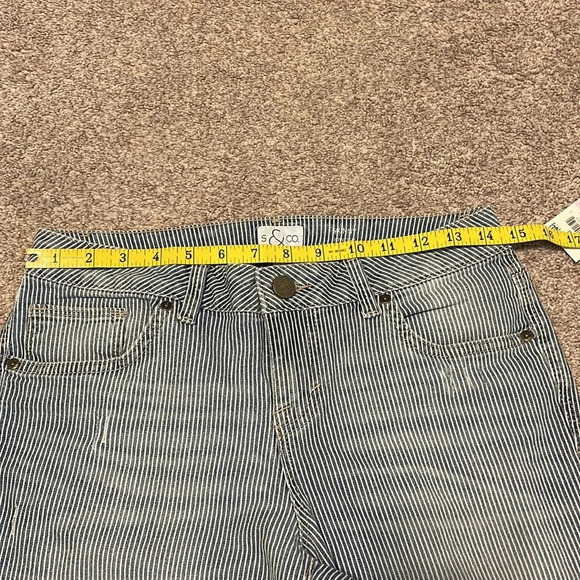 NWT S&CO. Macy’s Pin Striped Skinny Low Rise Denim Jeans 6 - Picture 4 of 16